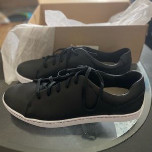 Clarks Leather Comfort Sneakers